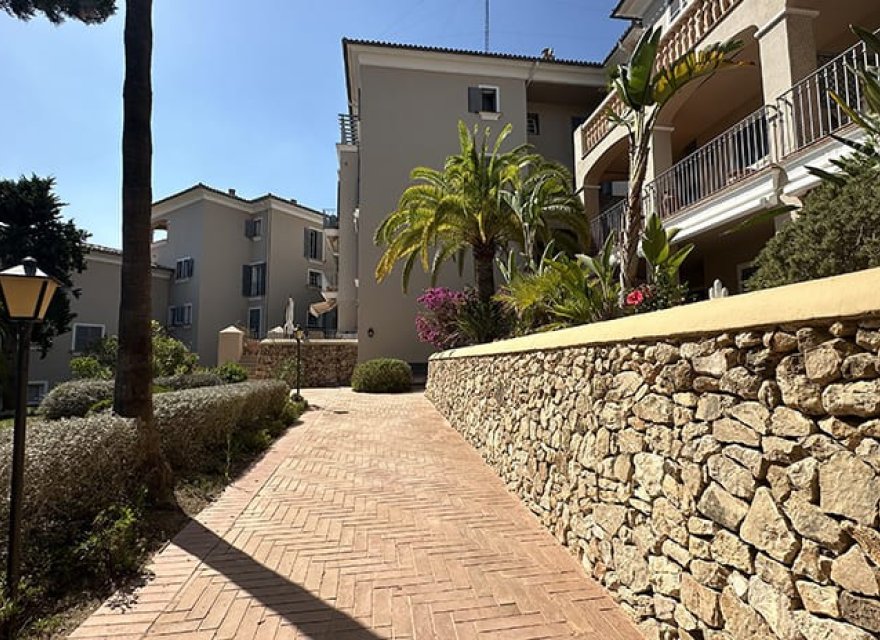 Resale - Apartment - Bendinat