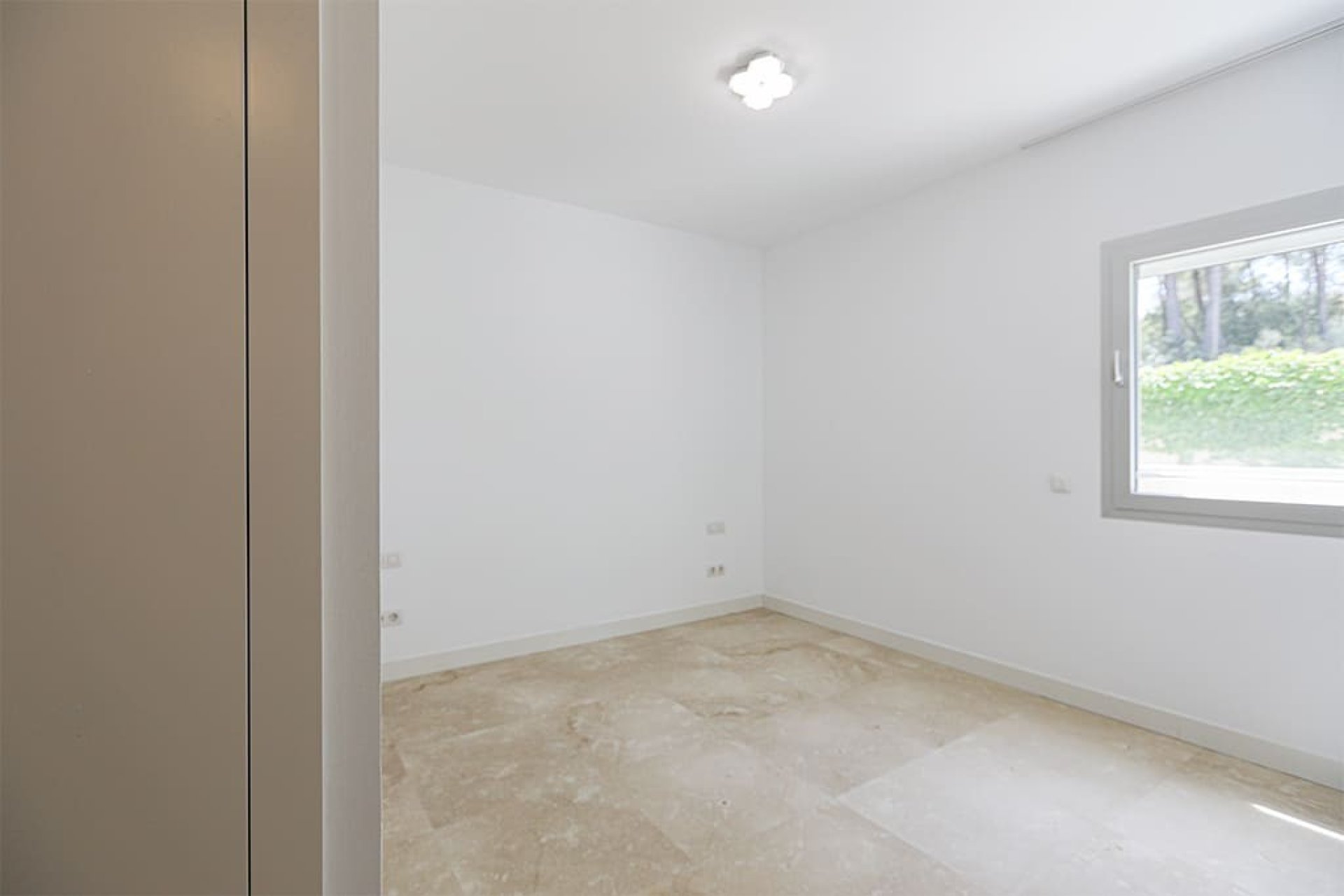 Resale - Apartment - Bendinat