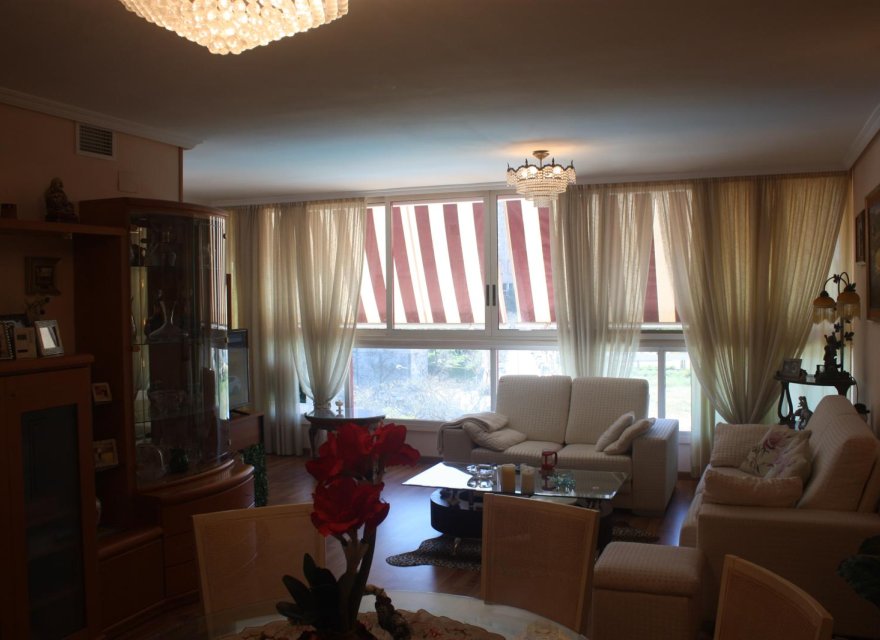 Resale - Apartment - Benidorm - Costa Blanca