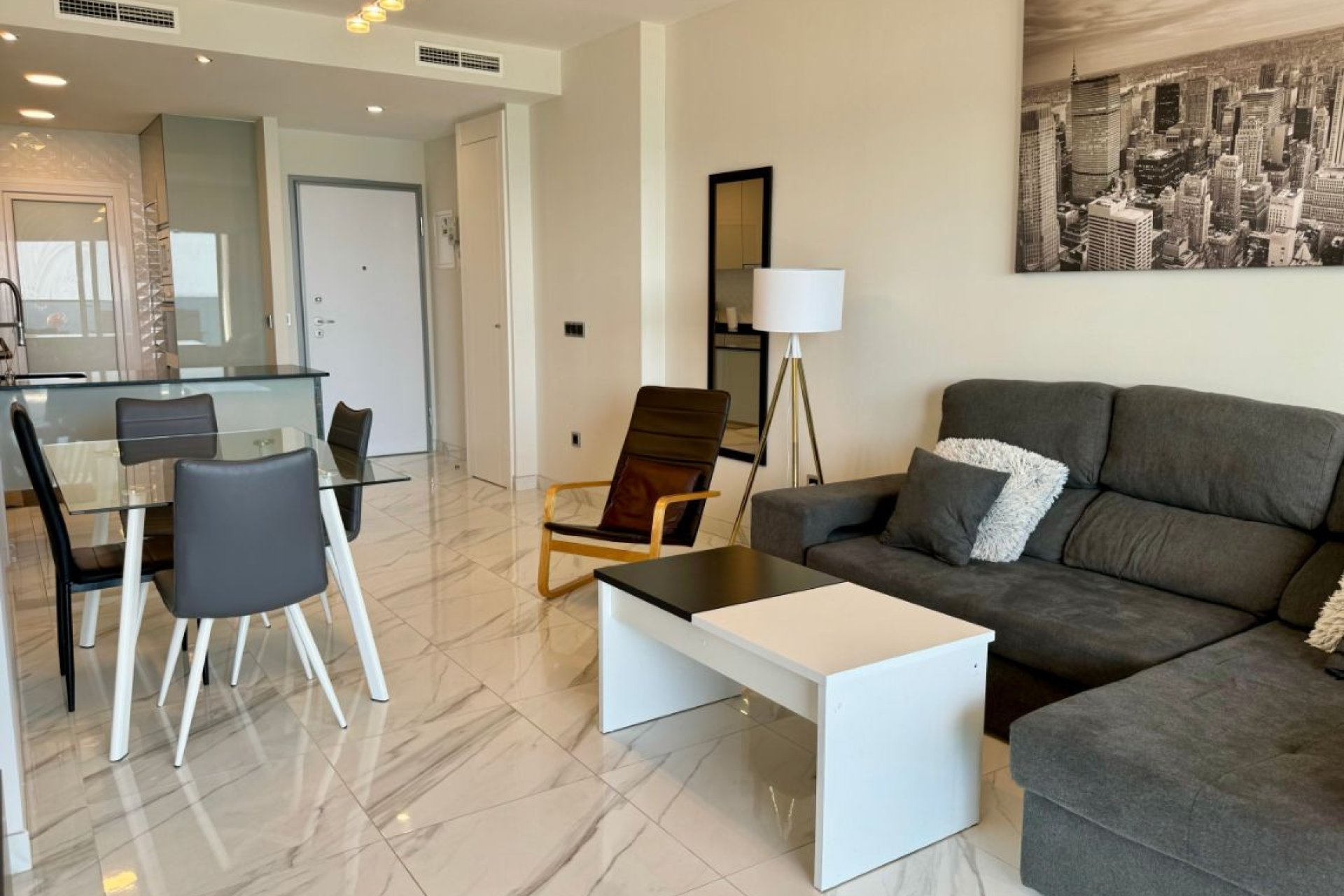 Resale - Apartment - Benidorm - Costa Blanca