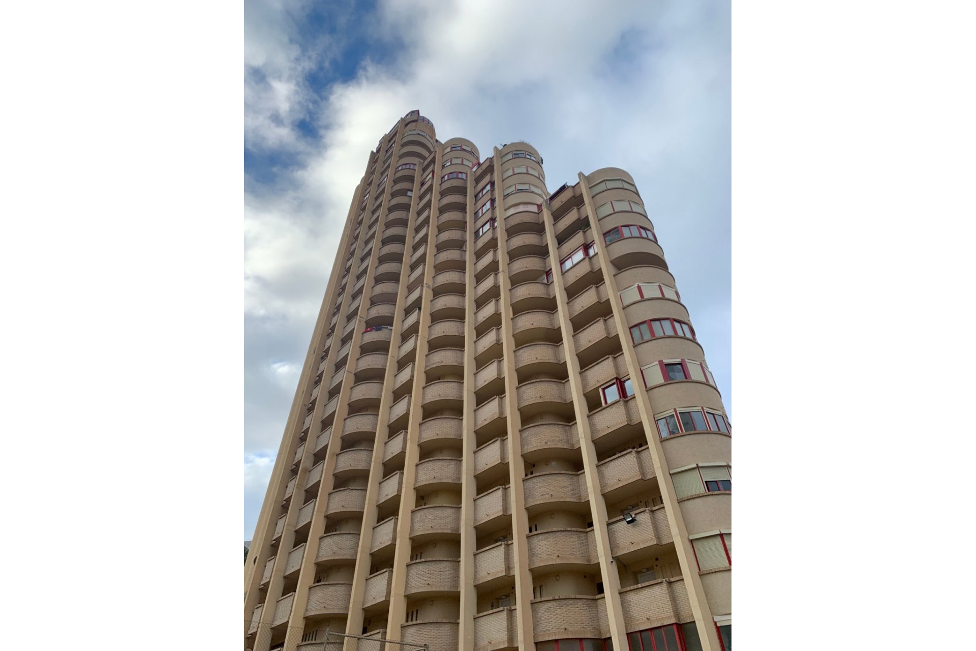 Resale - Apartment - Benidorm - Costa Blanca