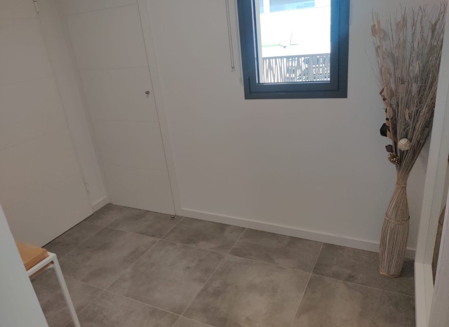 Resale - Apartment - Benidorm - Costa Blanca