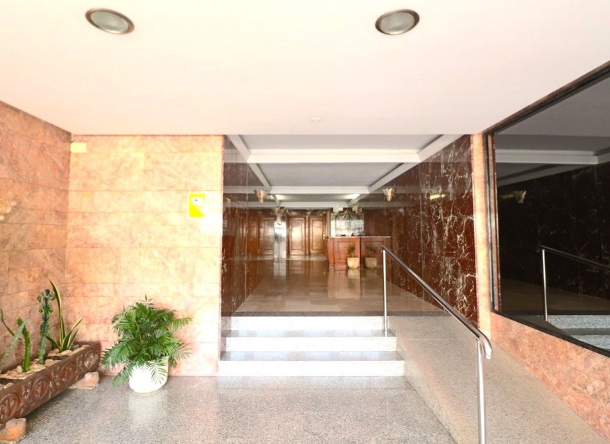 Resale - Apartment - Benidorm - Levante