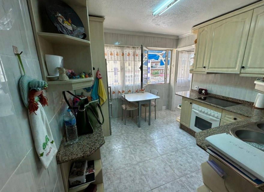 Resale - Apartment - Benidorm - Levante