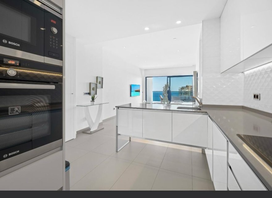 Resale - Apartment - Benidorm - Playa de Poniente