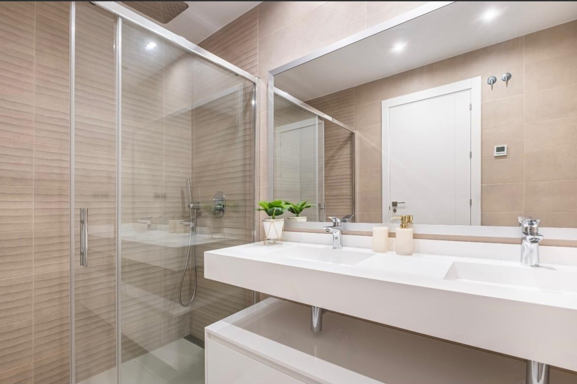 Resale - Apartment - Benidorm - Playa de Poniente