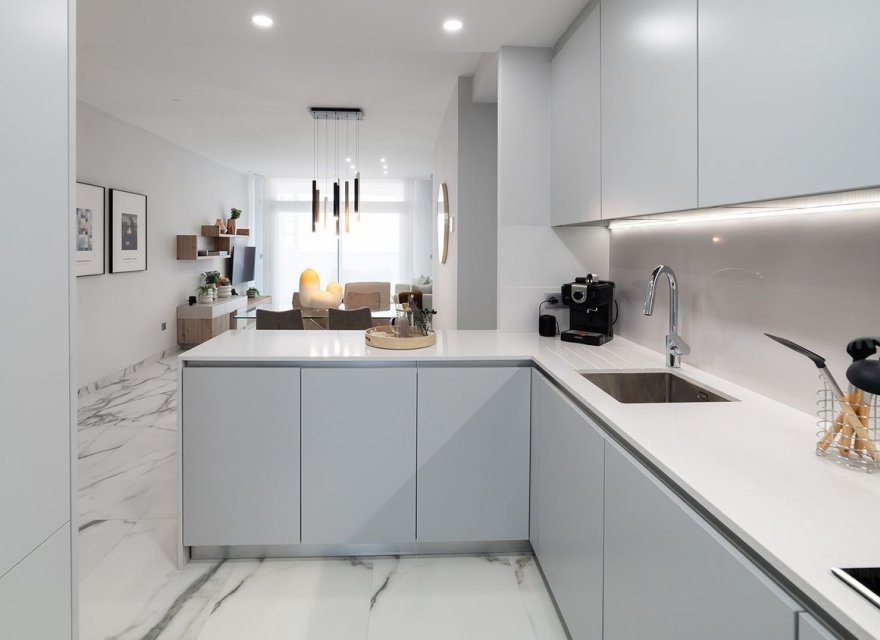 Resale - Apartment - Benidorm - Playa de Poniente