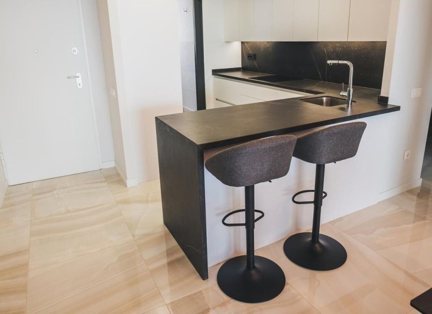 Resale - Apartment - Benidorm - Playa de Poniente