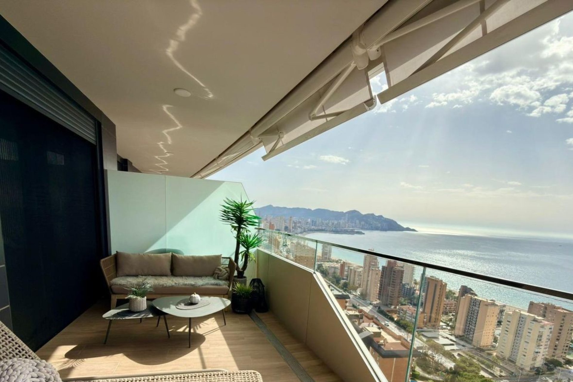 Resale - Apartment - Benidorm - Playa de Poniente