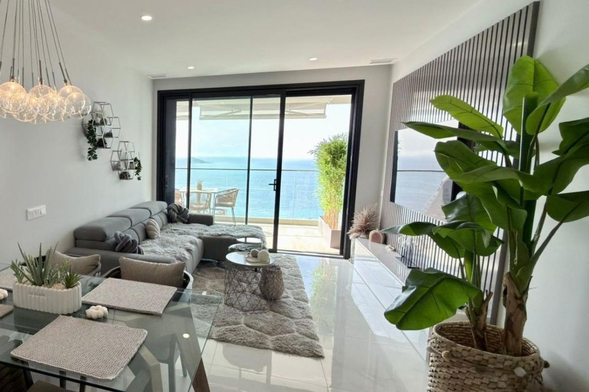 Resale - Apartment - Benidorm - Playa de Poniente
