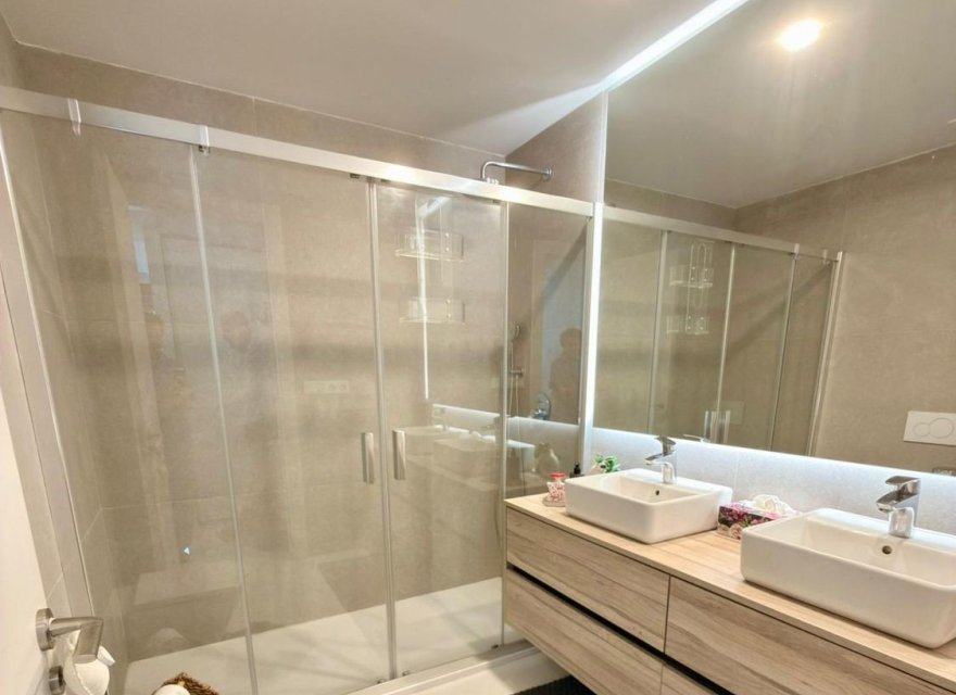 Resale - Apartment - Benidorm - Playa de Poniente