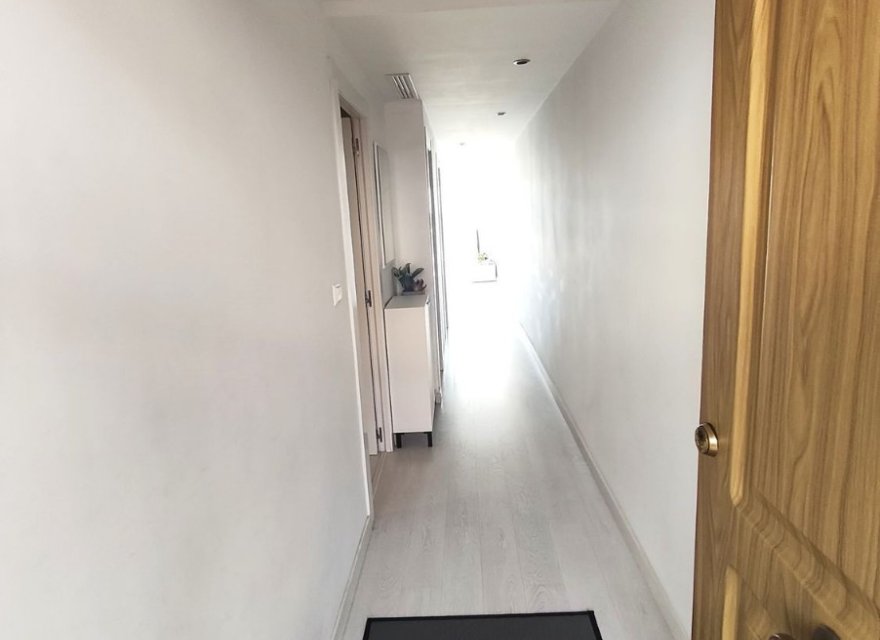 Resale - Apartment - Benidorm - Playa Poniente