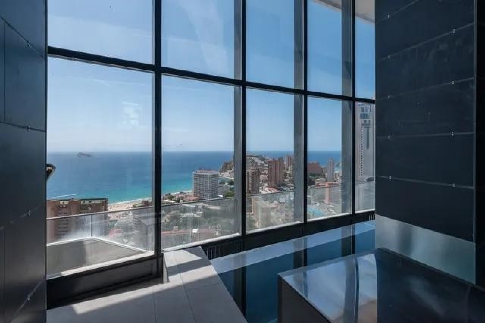 Resale - Apartment - Benidorm - Playa Poniente