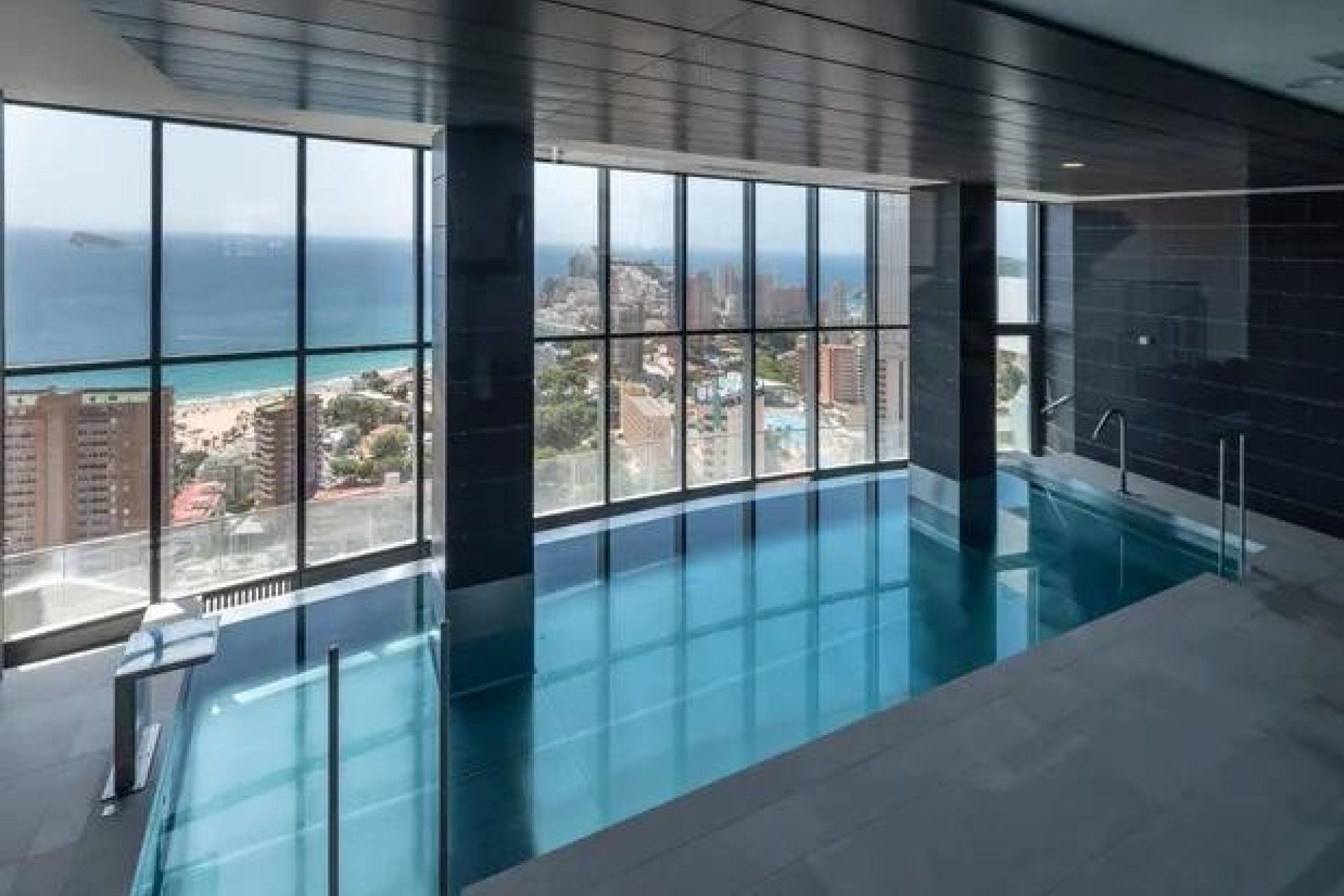 Resale - Apartment - Benidorm - Playa Poniente