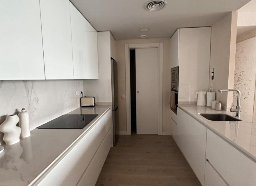 Resale - Apartment - Benidorm - Playa Poniente