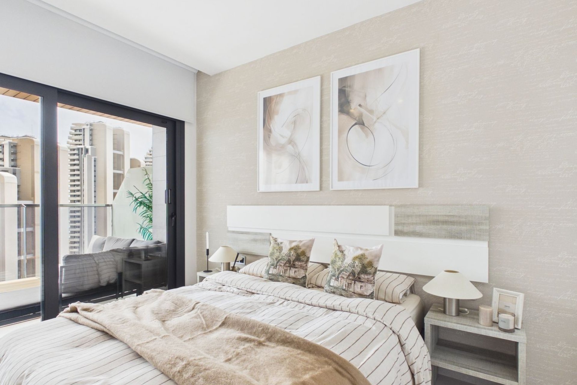 Resale - Apartment - Benidorm - Playa Poniente
