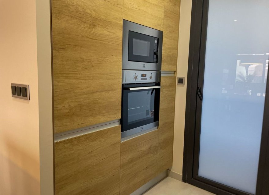 Resale - Apartment - Benidorm - Playa Poniente