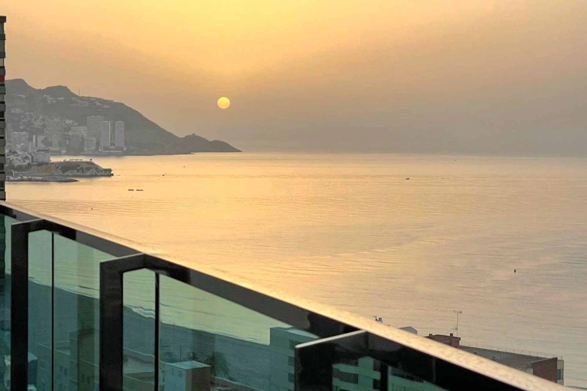 Resale - Apartment - Benidorm - Playa Poniente