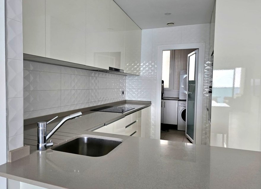 Resale - Apartment - Benidorm - Playa Poniente
