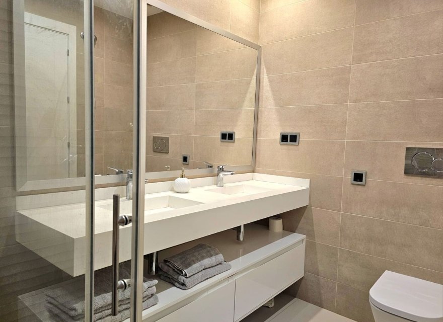 Resale - Apartment - Benidorm - Playa Poniente