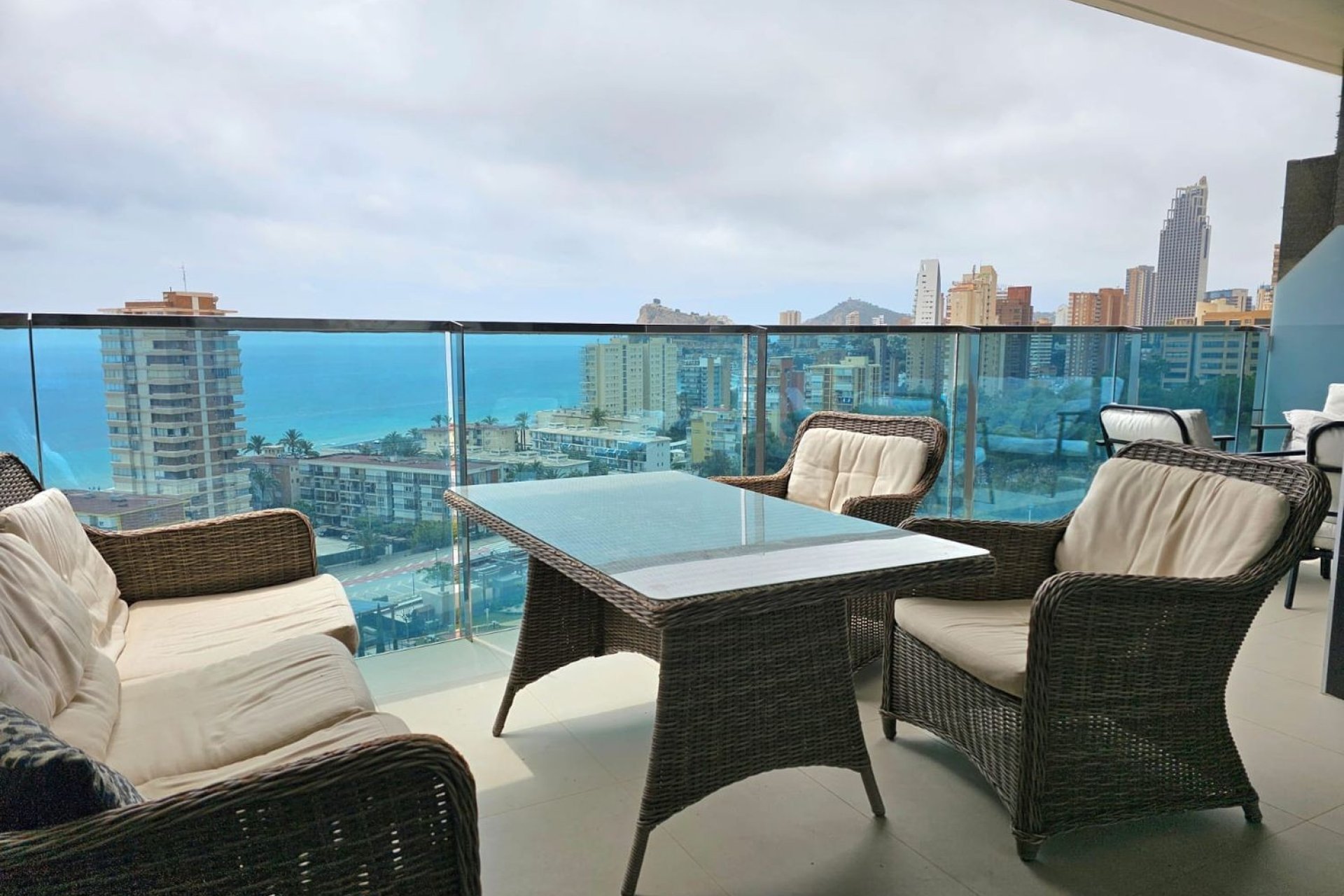 Resale - Apartment - Benidorm - Playa Poniente