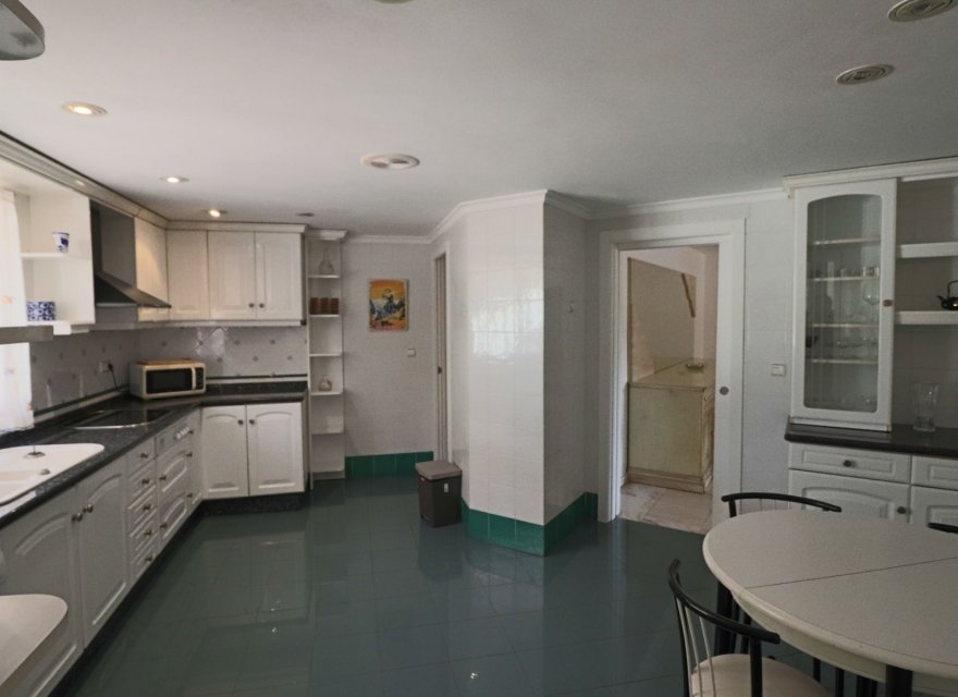 Resale - Apartment - Benidorm - Poniente