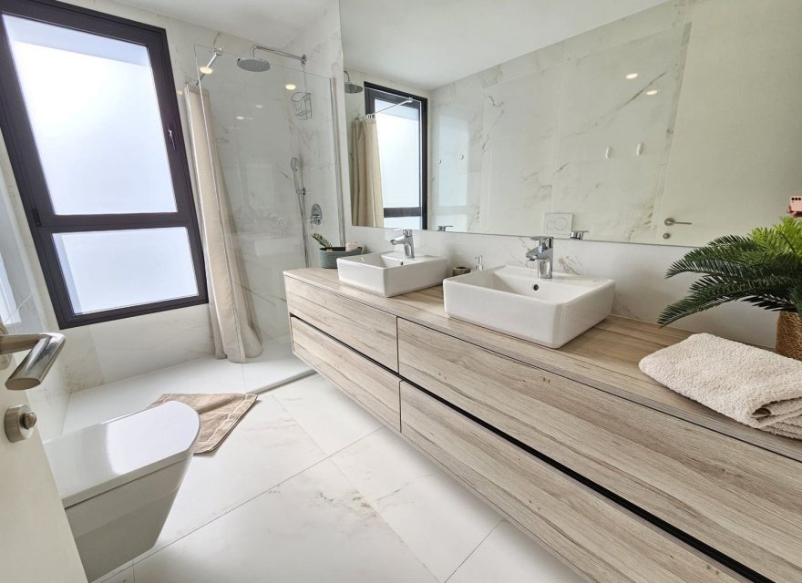 Resale - Apartment - Benidorm - Zona de Poniente