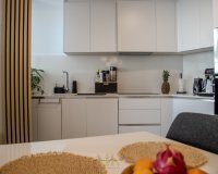 Resale - Apartment - Benidorm - Zona de Poniente