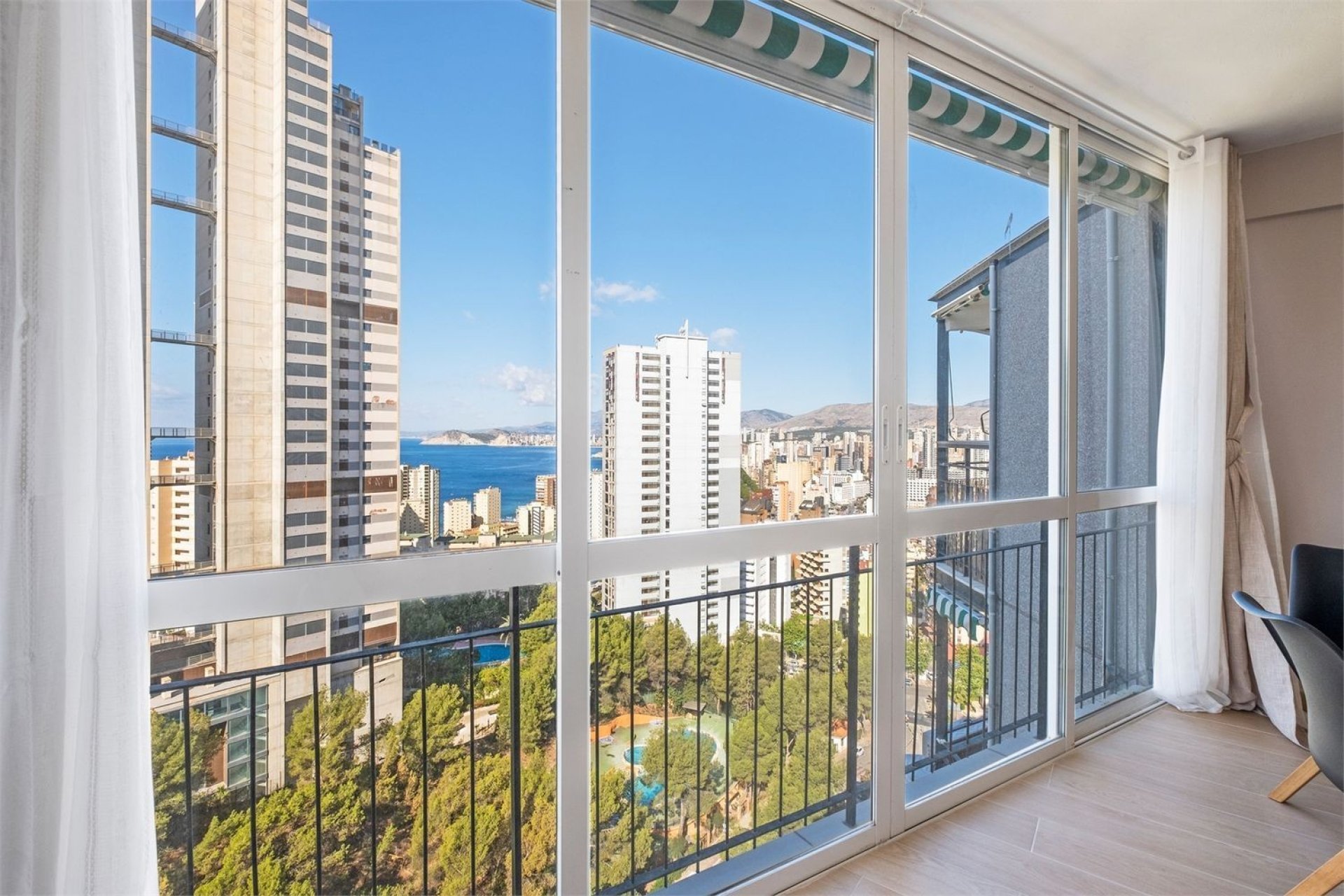 Resale - Apartment - Benidorm - Zona Sierra Helada