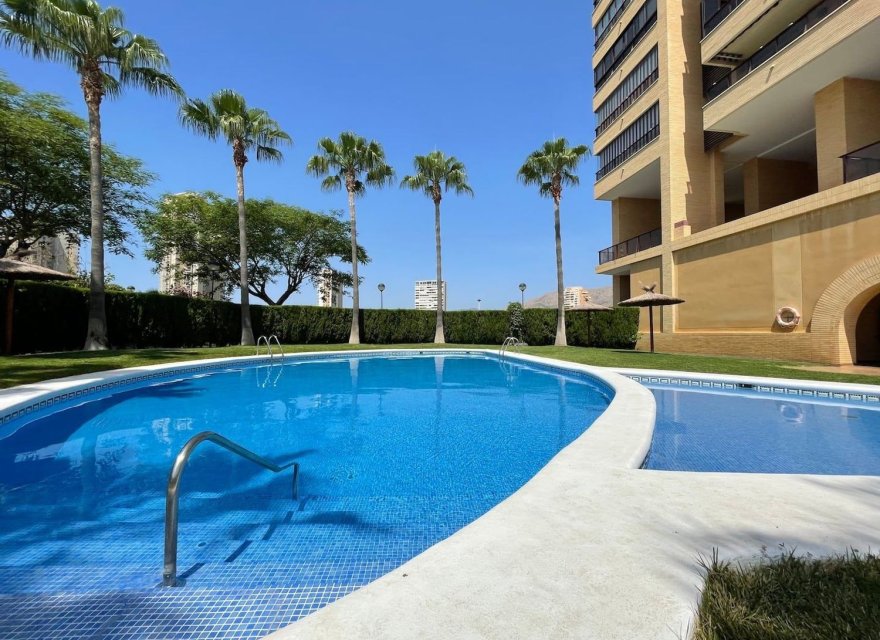 Resale - Apartment - Benidorm