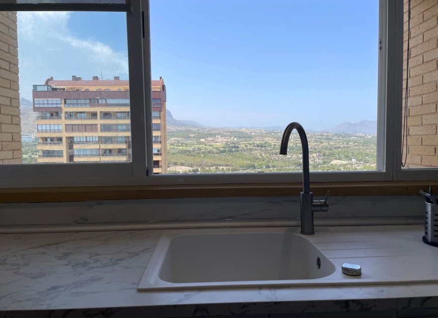 Resale - Apartment - Benidorm