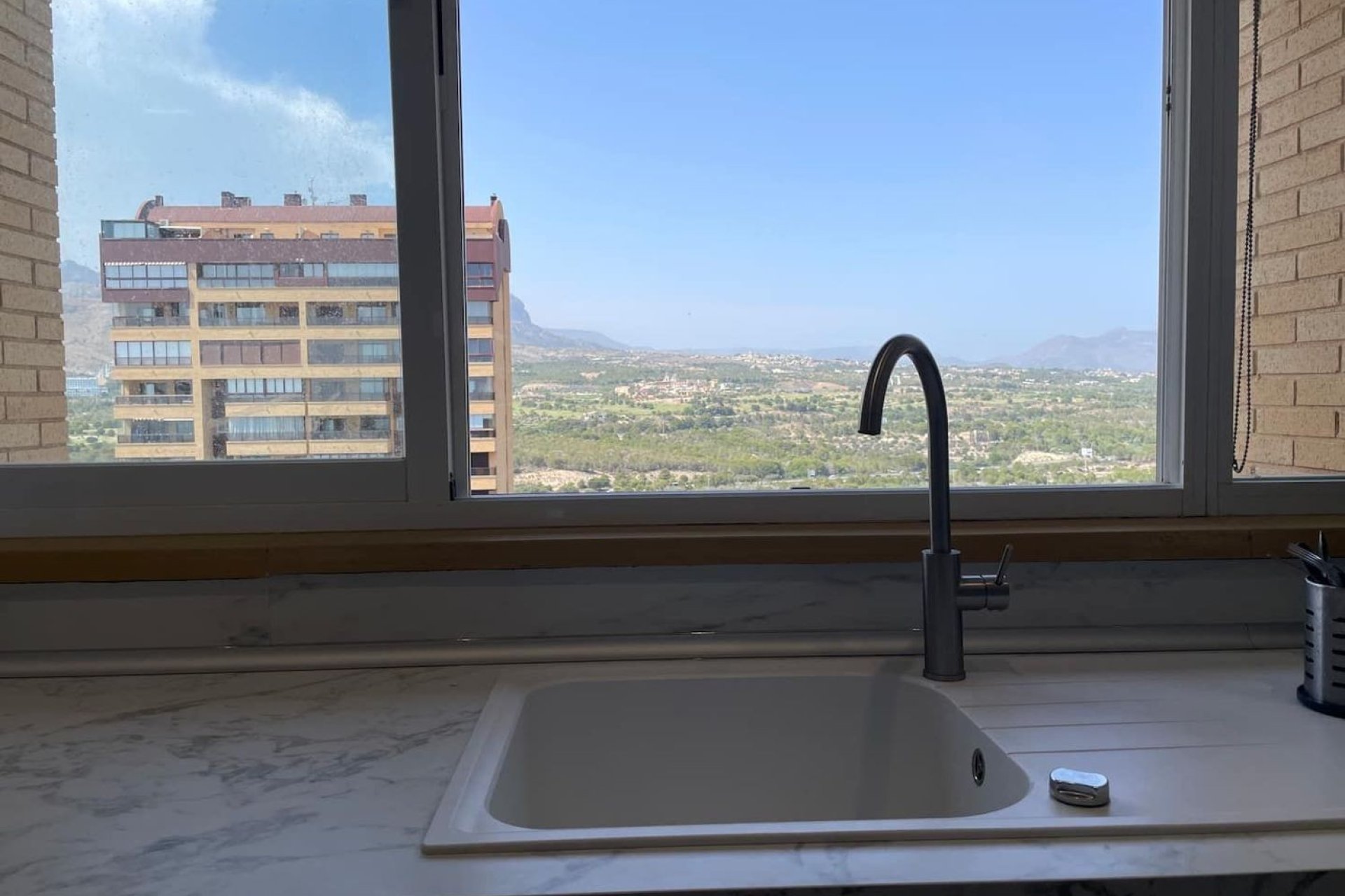 Resale - Apartment - Benidorm
