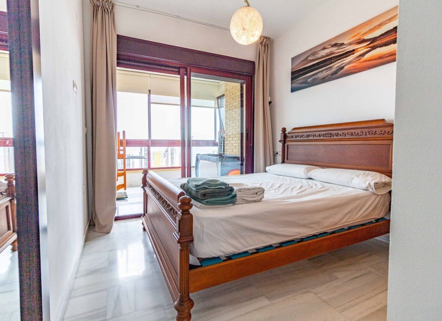 Resale - Apartment - Benidorm