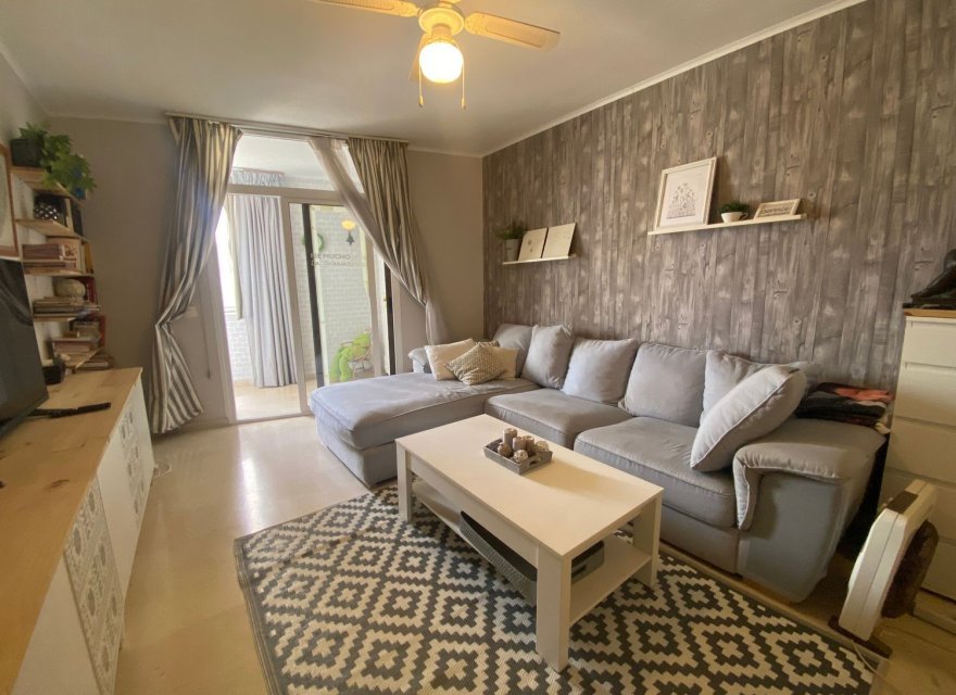 Resale - Apartment - Benidorm