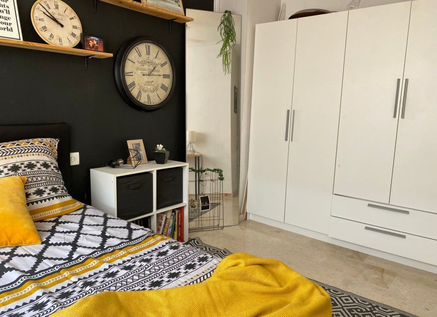 Resale - Apartment - Benidorm