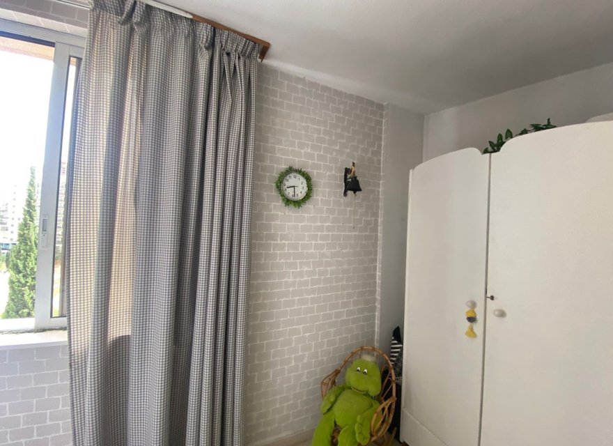 Resale - Apartment - Benidorm