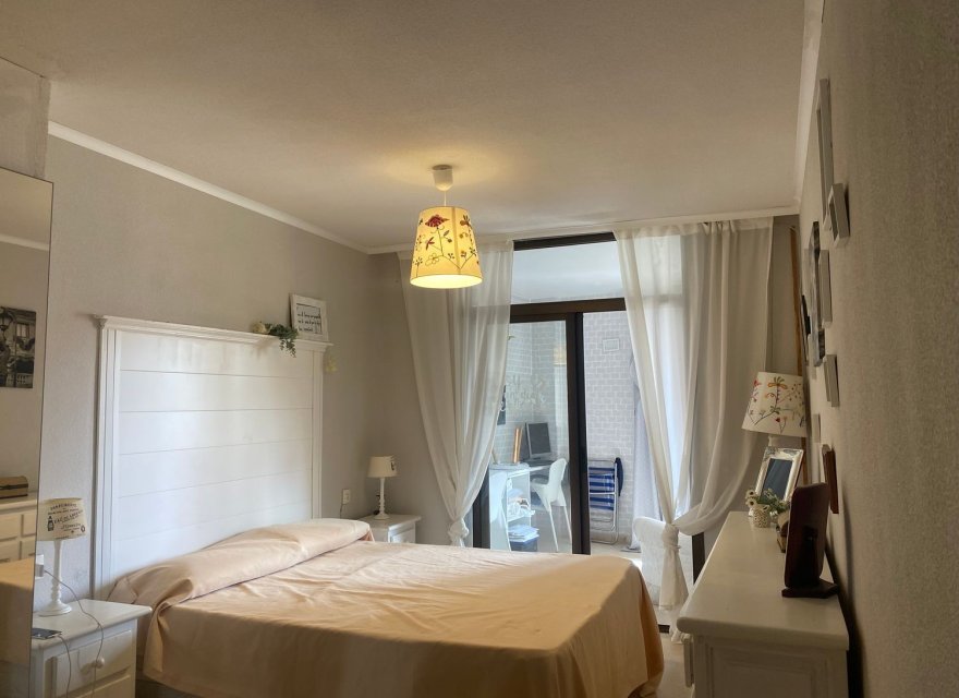 Resale - Apartment - Benidorm