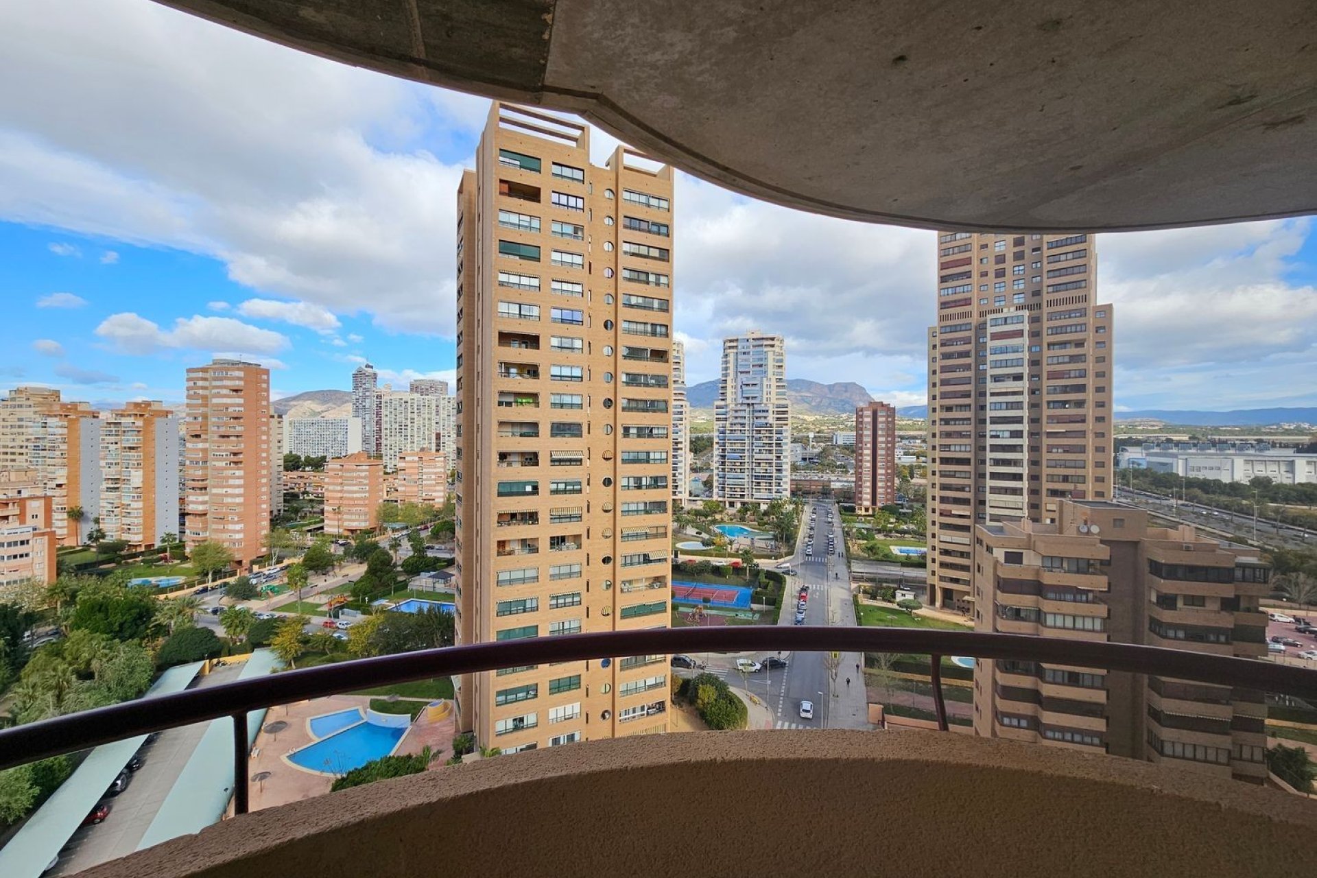 Resale - Apartment - Benidorm