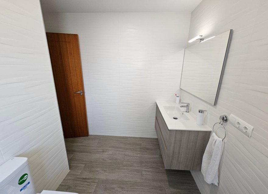 Resale - Apartment - Benidorm