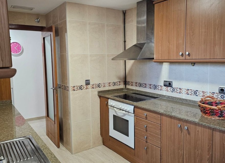 Resale - Apartment - Benidorm