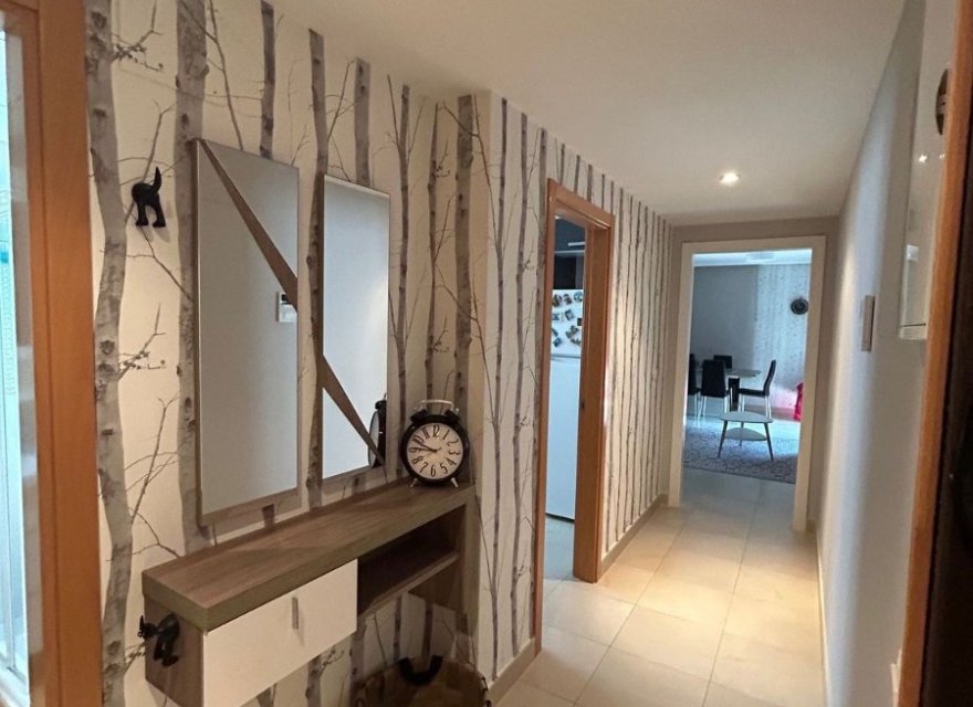 Resale - Apartment - Benidorm