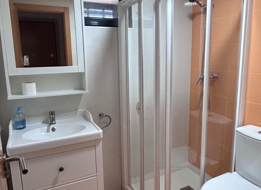 Resale - Apartment - Benidorm