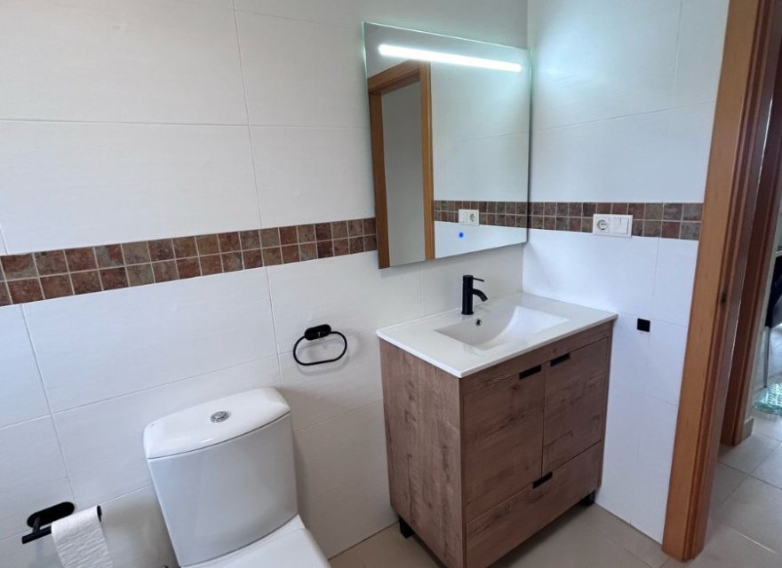 Resale - Apartment - Benidorm