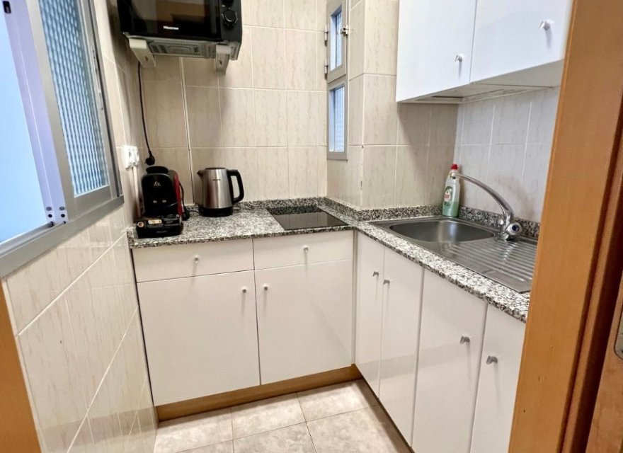 Resale - Apartment - Benidorm