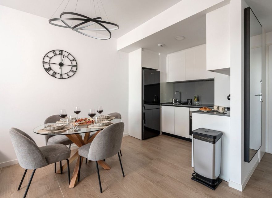 Resale - Apartment - Benidorm