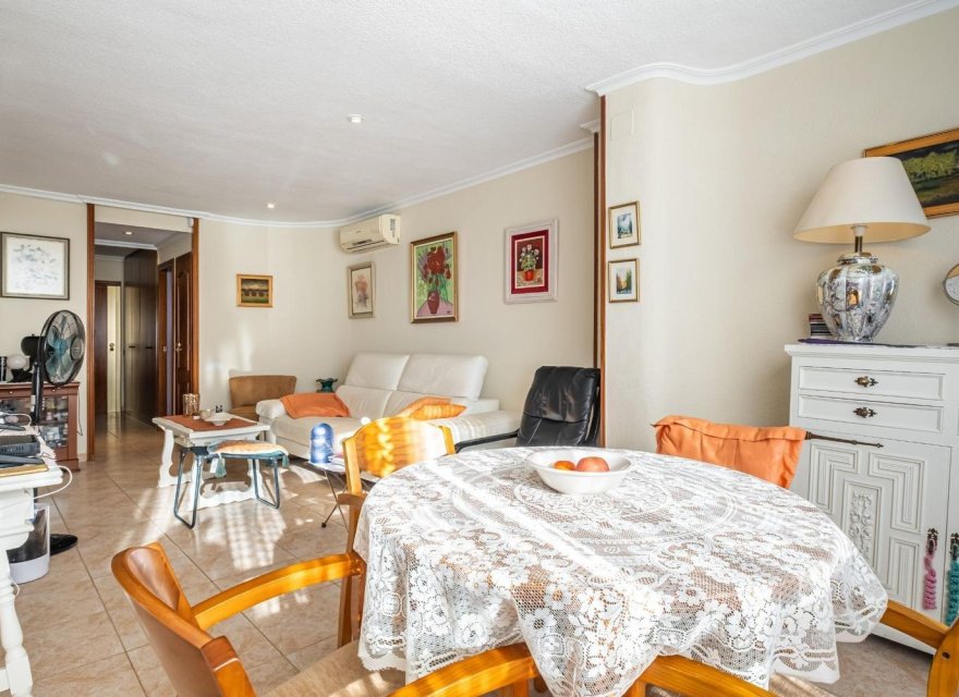 Resale - Apartment - Benidorm