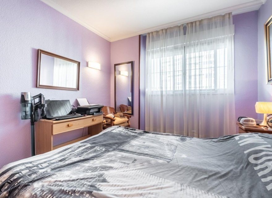 Resale - Apartment - Benidorm