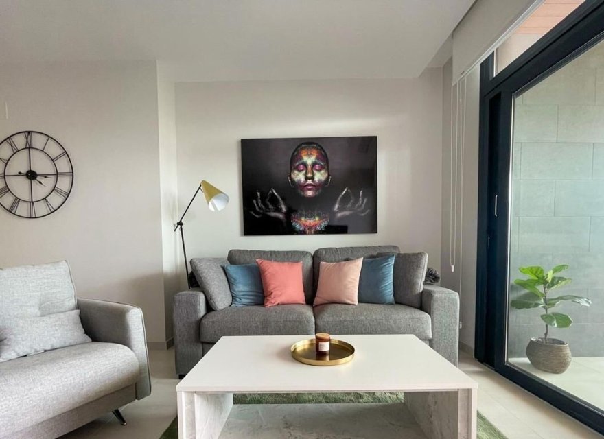 Resale - Apartment - Benidorm
