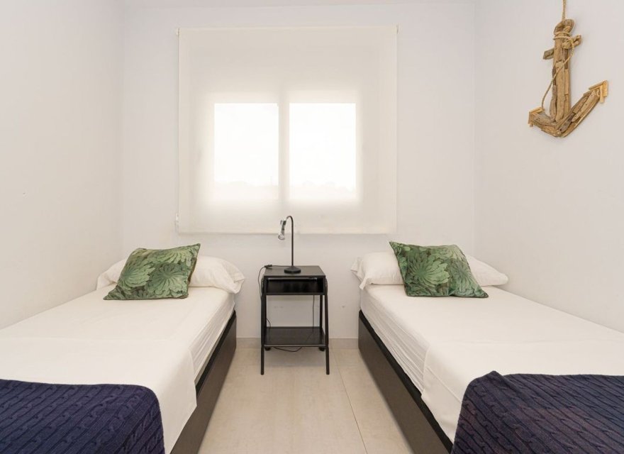 Resale - Apartment - Benidorm