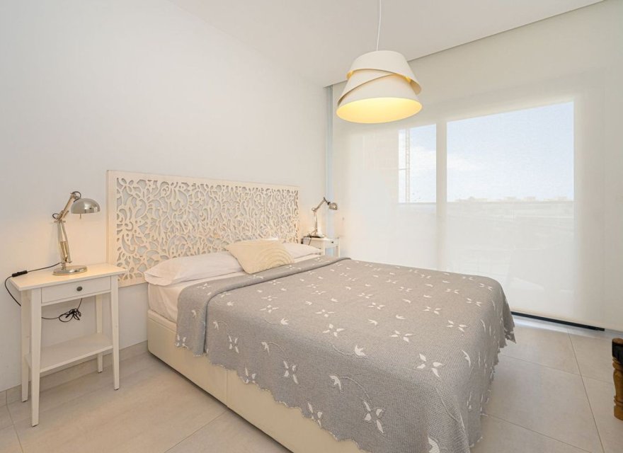 Resale - Apartment - Benidorm